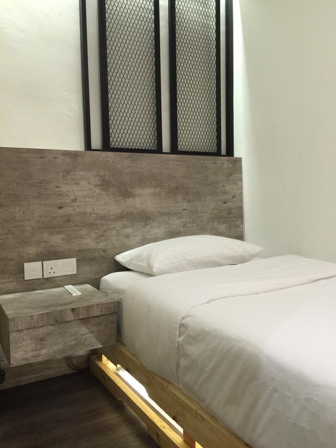 פונטיאן קסיל The Oikos Hotel מראה חיצוני תמונה