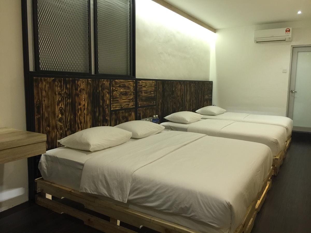 פונטיאן קסיל The Oikos Hotel מראה חיצוני תמונה