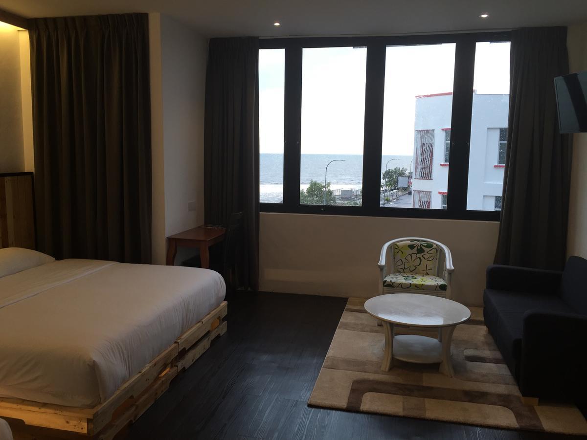 פונטיאן קסיל The Oikos Hotel מראה חיצוני תמונה