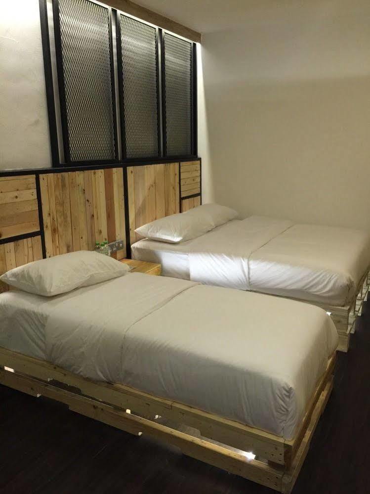 פונטיאן קסיל The Oikos Hotel מראה חיצוני תמונה